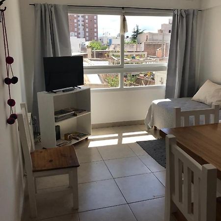 Dto Nuevo Barrio Universitario II , Wifi Y Cochera-Check In Express-Pet Friendly Bahía Blanca エクステリア 写真