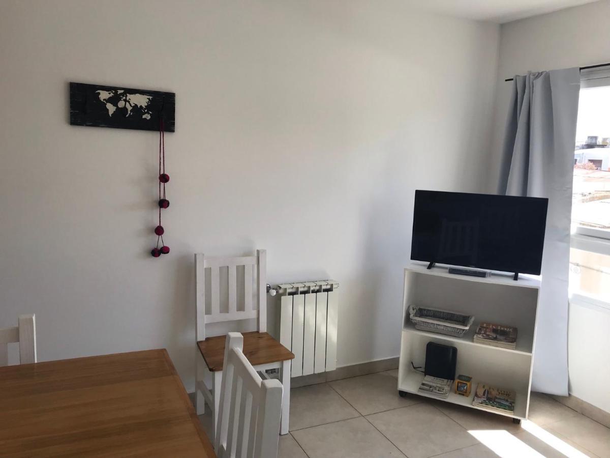 Dto Nuevo Barrio Universitario II , Wifi Y Cochera-Check In Express-Pet Friendly Bahía Blanca エクステリア 写真