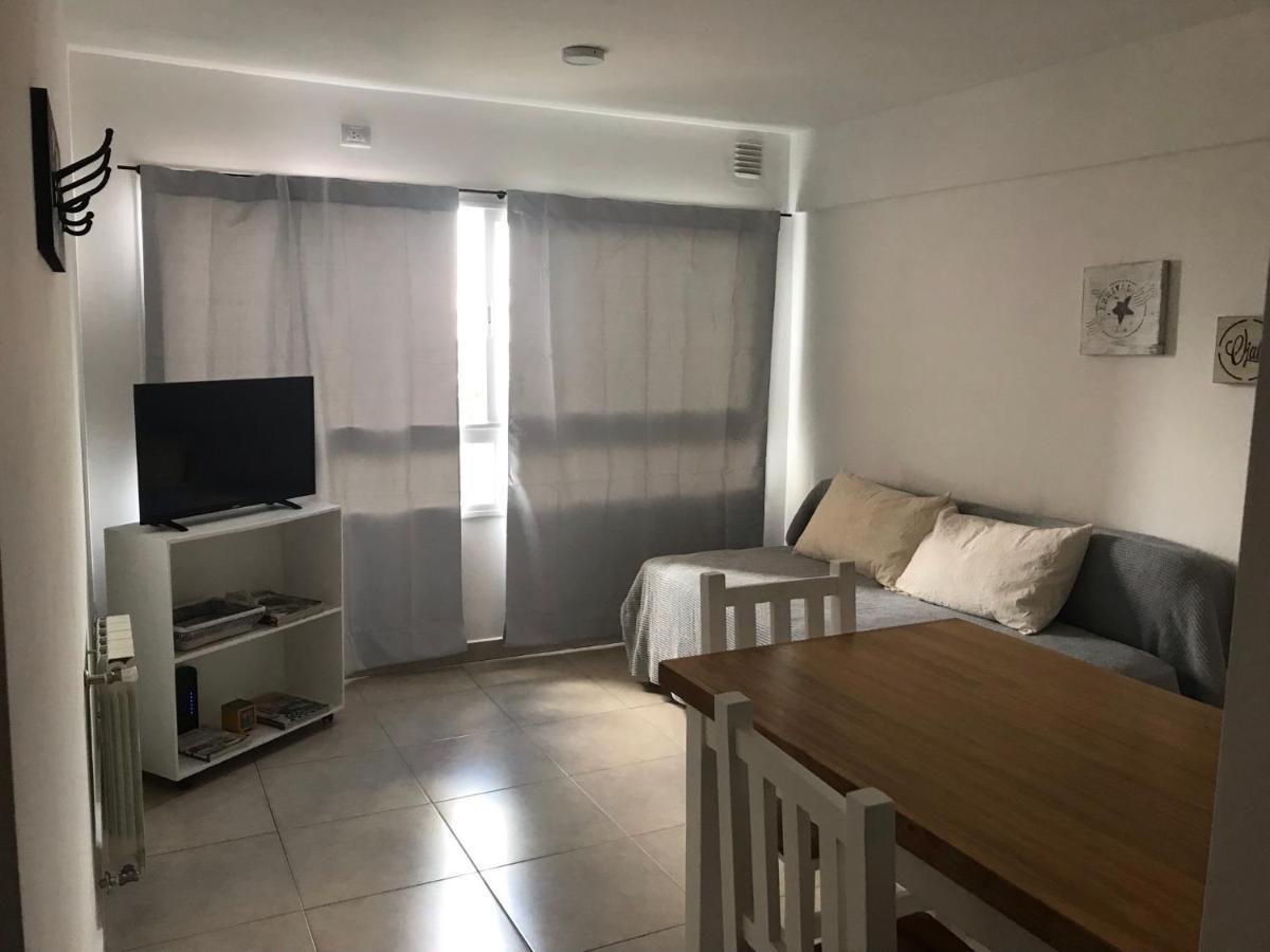 Dto Nuevo Barrio Universitario II , Wifi Y Cochera-Check In Express-Pet Friendly Bahía Blanca エクステリア 写真