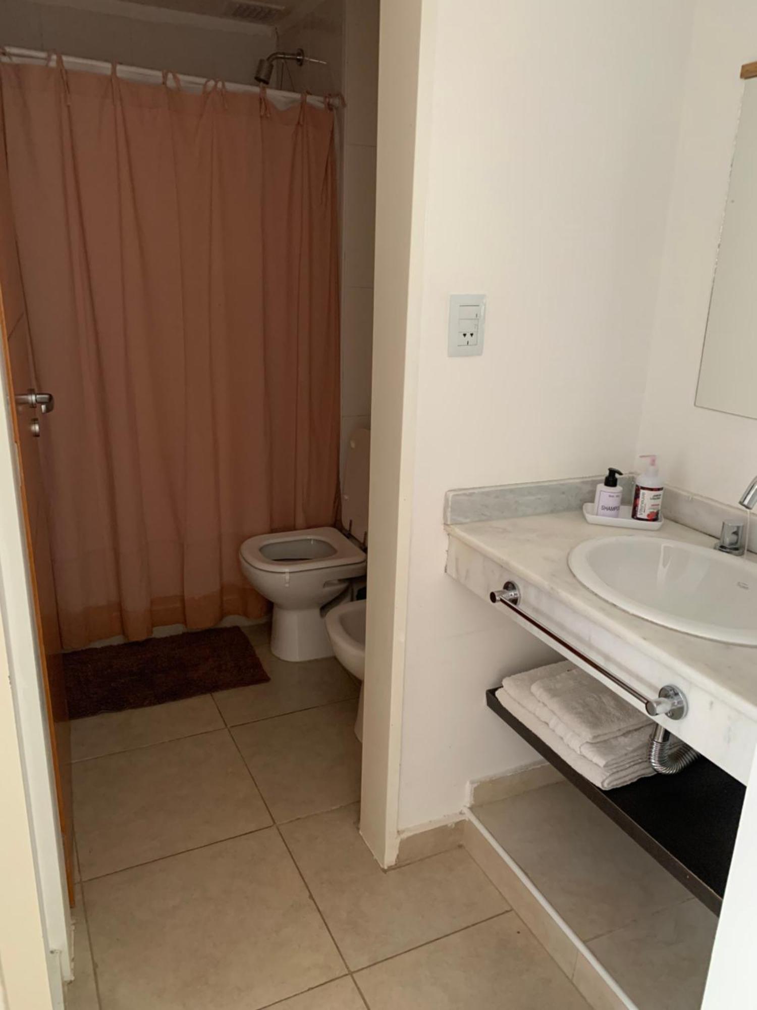 Dto Nuevo Barrio Universitario II , Wifi Y Cochera-Check In Express-Pet Friendly Bahía Blanca エクステリア 写真
